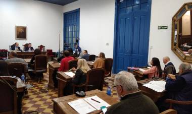 HCD: Sesión Especial Cuentas Municipales 