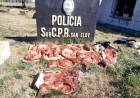 POLICIALES: Infraccionaron a pringlenses con 170 kilos de carne de jabalí