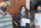 Empleados de Comercio local entregó los premios de la Rifa Aniversario