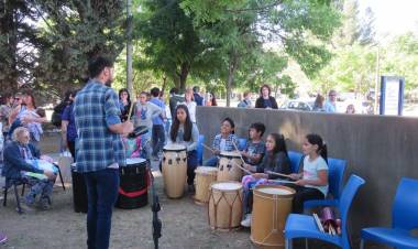 Experiencias sonoras en la Escuela de Música