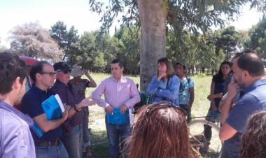La Defensoría del Pueblo visitó Reta ante un reclamo por el agua
