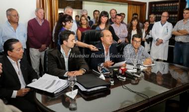 El Intendente Moccero anunció grandes recortes presupuestarios y drásticas medidas de recaudación