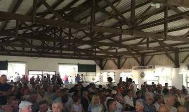 Asamblea en Pergamino