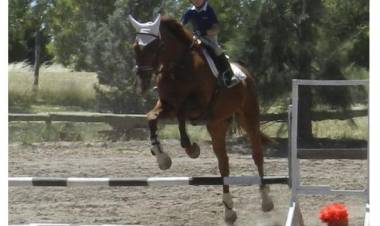 La Rural Equitación participó de un Encuentro de Salto