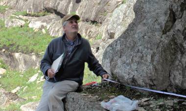 “Poblaciones vikingas vinculadas a estructuras de rocas de Sierra de la Ventana. Es una afirmación arriesgada, sin ningún tipo de sostén hasta el presente”