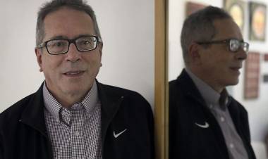El escritor César Aira ganó el Premio Formentor 2021