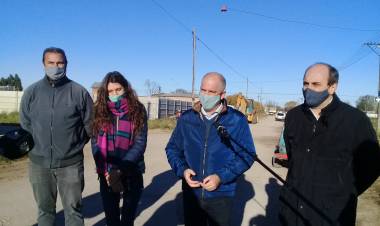 Cloacas: "Es un paso más en poder brindar este servicio tan importante para la salud pública"