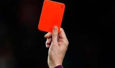 Fútbol: Suspenden por cuatro años a jugador por agredir a un árbitro local