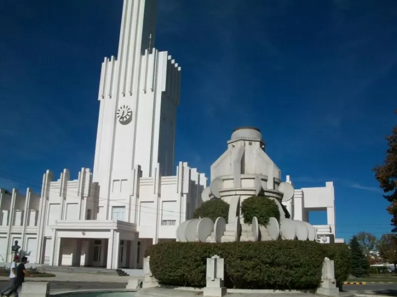 Luis Costantini, el enigma detrás de muchas obras de Francisco Salamone