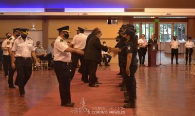 Reconocimiento a policías pringlenses