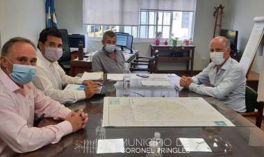 Matzkin mantuvo gestiones en Vialidad