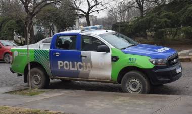 Robo Agravado por el uso de Arma Blanca y Daño en Vivienda