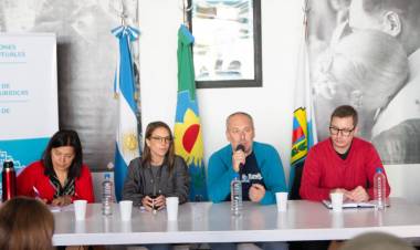 "Seguimos con la misma matriz cultural, productiva, social que teníamos hace 30 años"