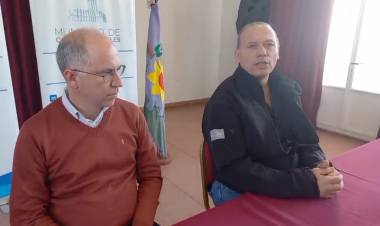 Berni visitó Pringles y entregó 8 unidades policiales 0KM y una Comisaría Móvil