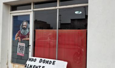 El local del partido Obrero de Coronel Pringles ha sido blanco de un violento ataque 