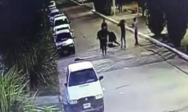 En Pringles dos detenidos por una feroz golpiza en plena calle