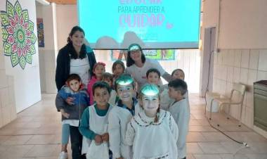 El programa “Educar para aprender a cuidar” llegó a las Escuelas Primarias N° 6 y 30