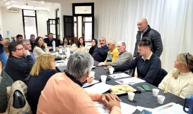 Valeria Barruti participó de un nuevo encuentro de la Comarca del Quequén Salado en Coronel Dorrego