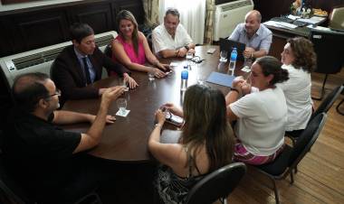 Desde la UCR y Cambio Federal insisten con avanzar en la autonomía municipal