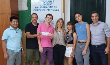 HCD: Entrega del tercer premio del Certámen del Honorable Concejo Estudiantil