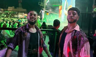 Pringlenses se subieron al escenario de Cosquín