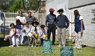 Festejos por el Día de la Tradición en Cajita de Cristal
