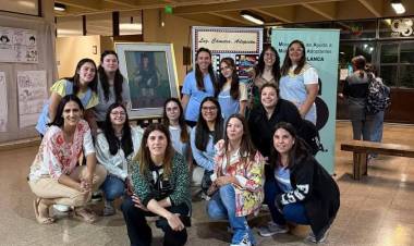 "Hablemos de Adopción"