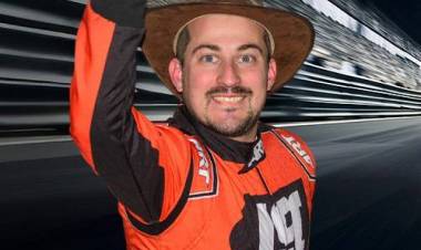 Joaquín Domínguez corre en San Juan con el Guevara Competición