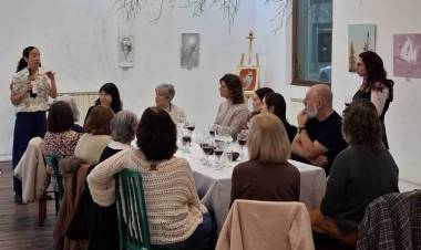 Club Vinícola Literario