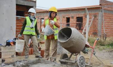 Desde La Cámpora impulsan una ley de cupo femenino para la industria de la construcción