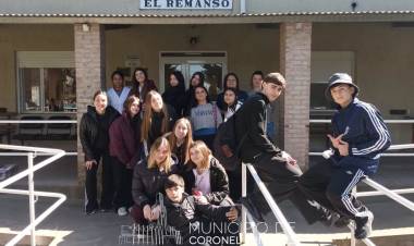 El Hogar Municipal El Remanso recibió la visita de estudiantes del Colegio Claret de Bahía Blanca