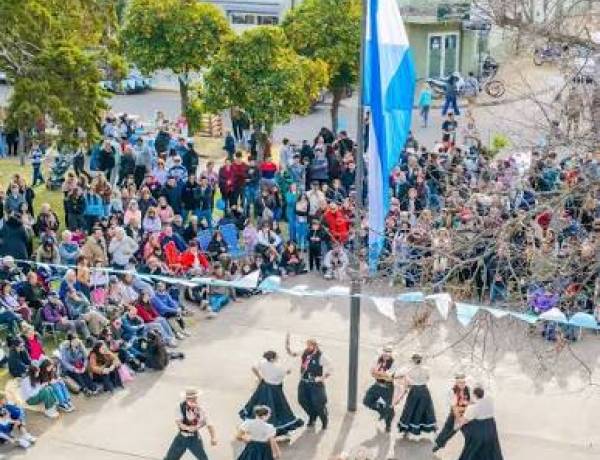 HCD: Solicitan se declare de Interés Municipal la "Feria de Colectividades"