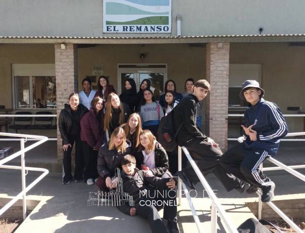 El Hogar Municipal El Remanso recibió la visita de estudiantes del Colegio Claret de Bahía Blanca