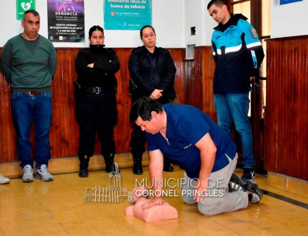 Capacitación en RCP y uso de Desfibriladores