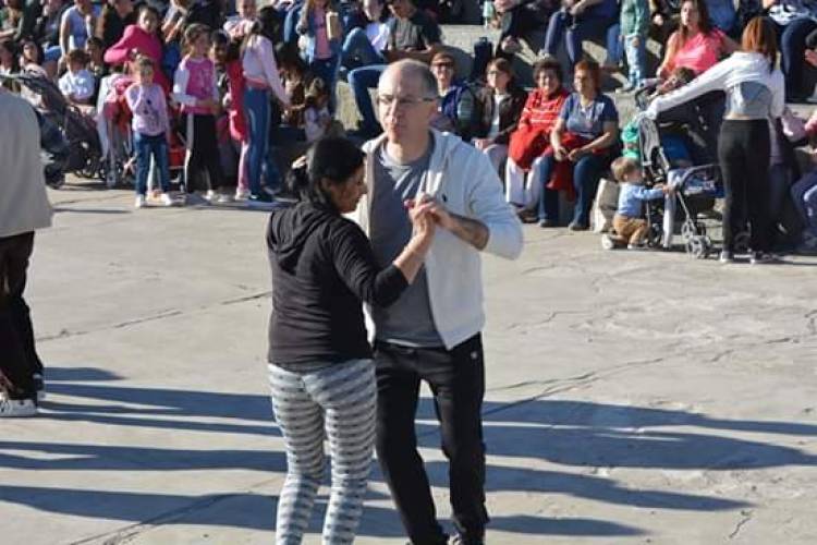 "El marco de gente nos ha gratificado enormemente- Pringles dio la bienvenida a la Primavera
