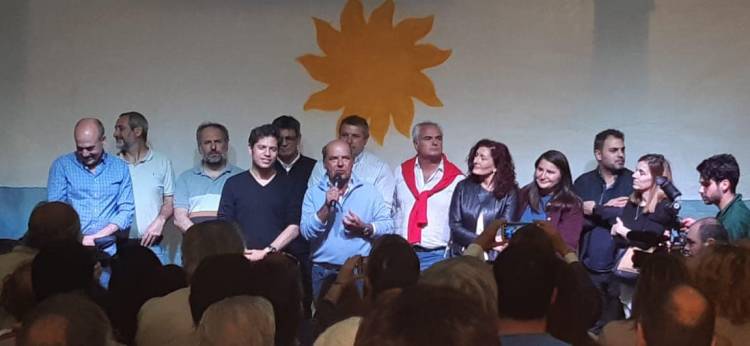 Letona, Esteves y Soto estuvieron con Kicillof