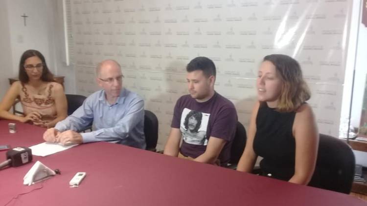 Se firmó el convenio entre el Municipio y Cepac Coronel Pringles