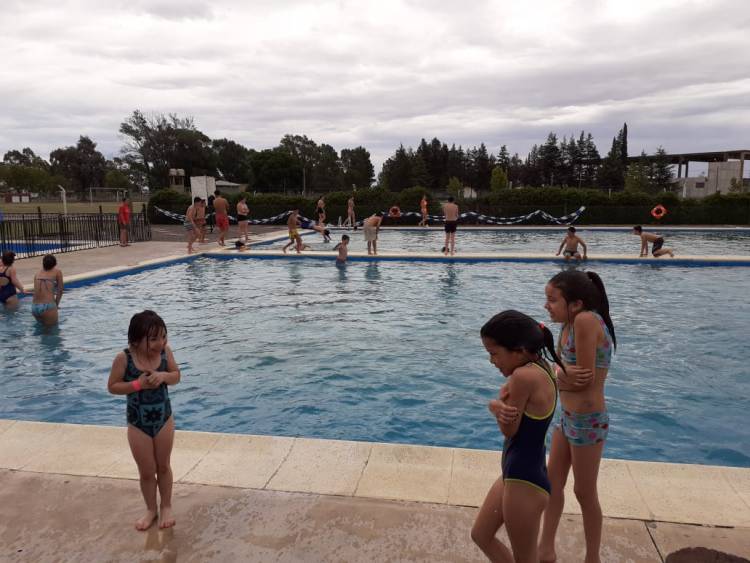 Verano, Finde, Deportes, Música y Arte