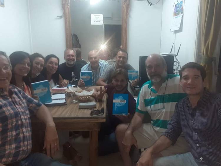 "Tuvimos una charla con el Senador "Pichi" Fisher sobre las problemáticas del distrito"