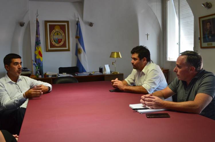 Christensen y Rossi se reunieron con el Gerente del Banco Provincia