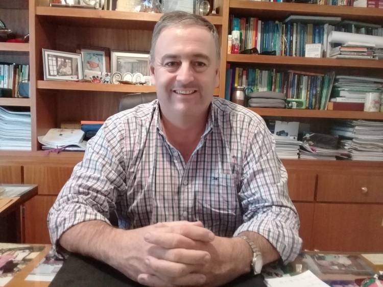 "Felicito a quienes se están moviendo para garantizar el alimento y la salud"