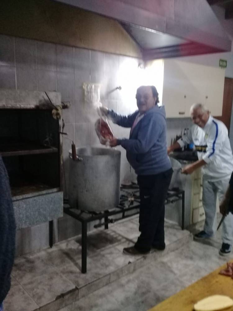 Banda Ceferino Namuncurá + Club Almaceneros