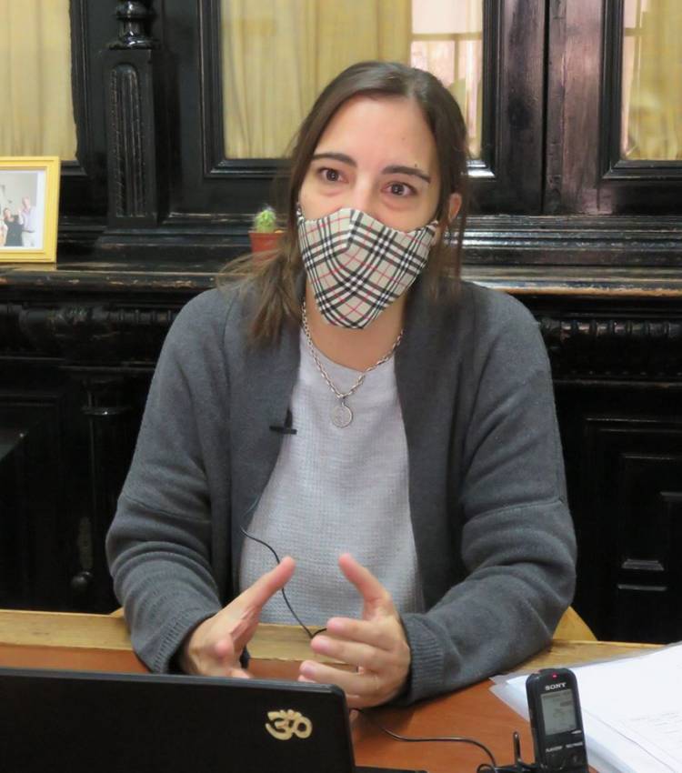 "Hemos implementado las clases a través de nuestro canal en YouTube"