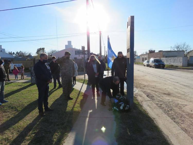 Matzkin estuvo en Acto por las Malvinas