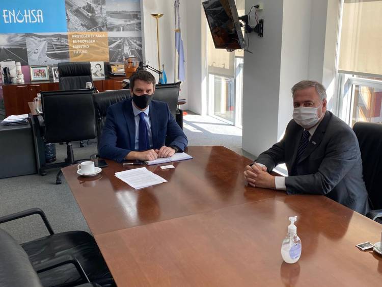 Reunión entre FEDECOBA y el ENHOSA para potenciar el sector Cooperativo de Agua y Saneamiento