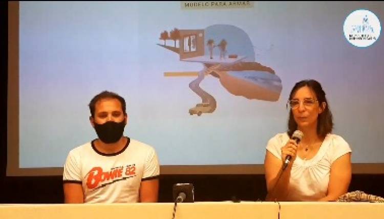 "Está muy bueno poder presentar mi disco en mi ciudad"
