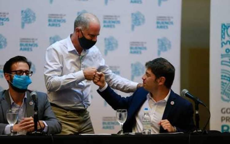 Matzkin firmó el convenio por la obra de la Ruta 51