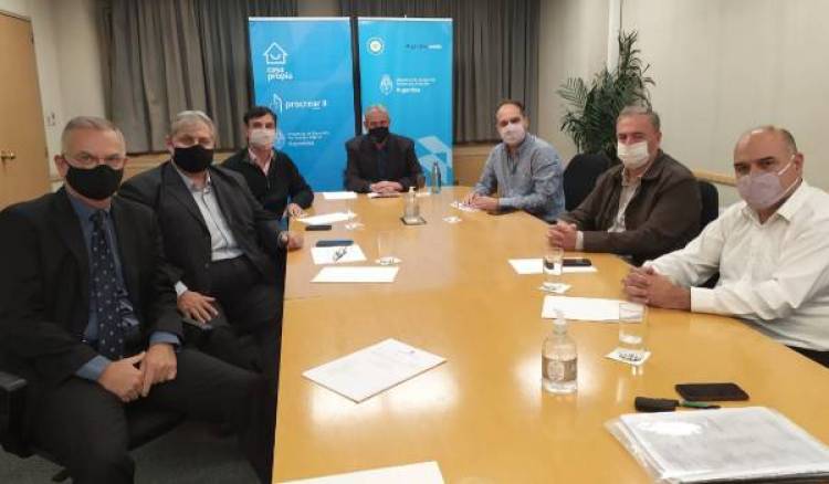 Cooperativas y mutuales se suman al programa Casa Propia con la propuesta de construir 5 mil nuevas viviendas