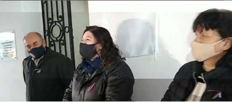 "Estamos más que contentos  que la  casa  radical esté  de  fiesta"