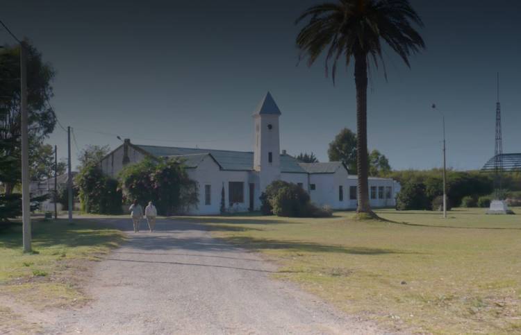 La Regional Bahía Blanca ‘Ricardo Ochoa’ donó materiales para reconstruir una escuela de la zona